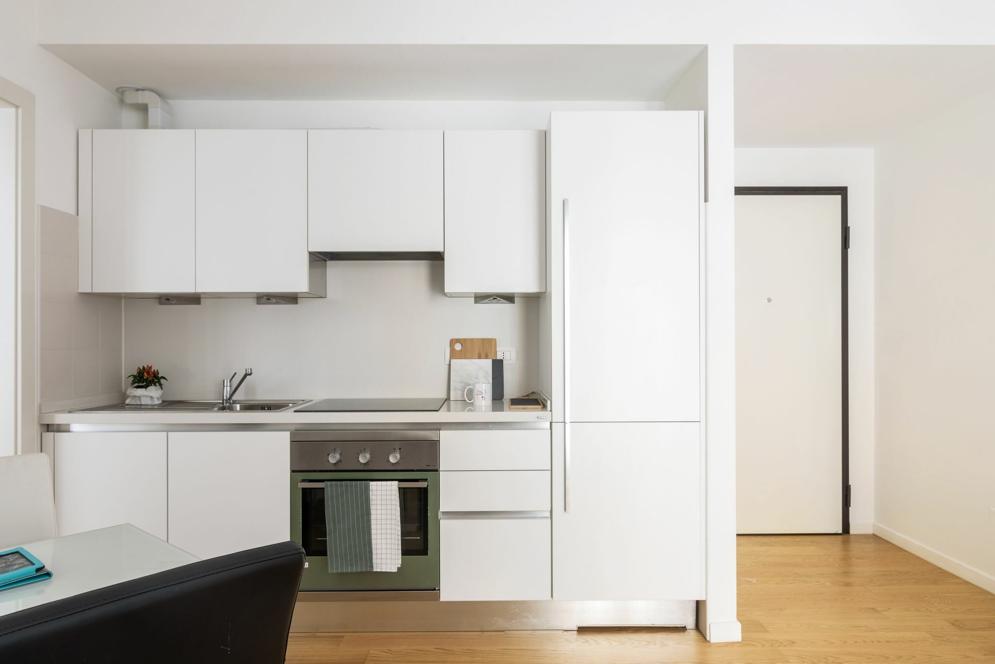 Joivy Sunny 1-Bed Flat With Balcony Apartman Milánó Kültér fotó