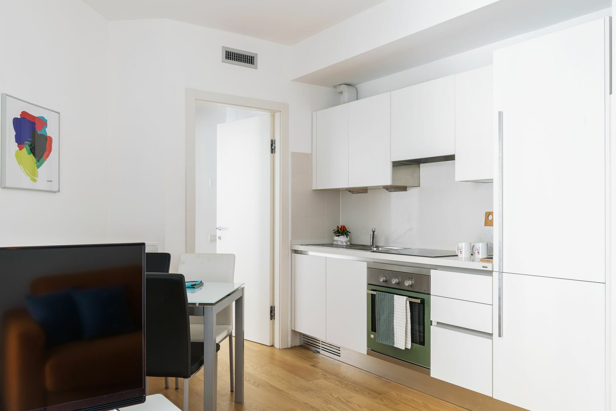 Joivy Sunny 1-Bed Flat With Balcony Apartman Milánó Kültér fotó